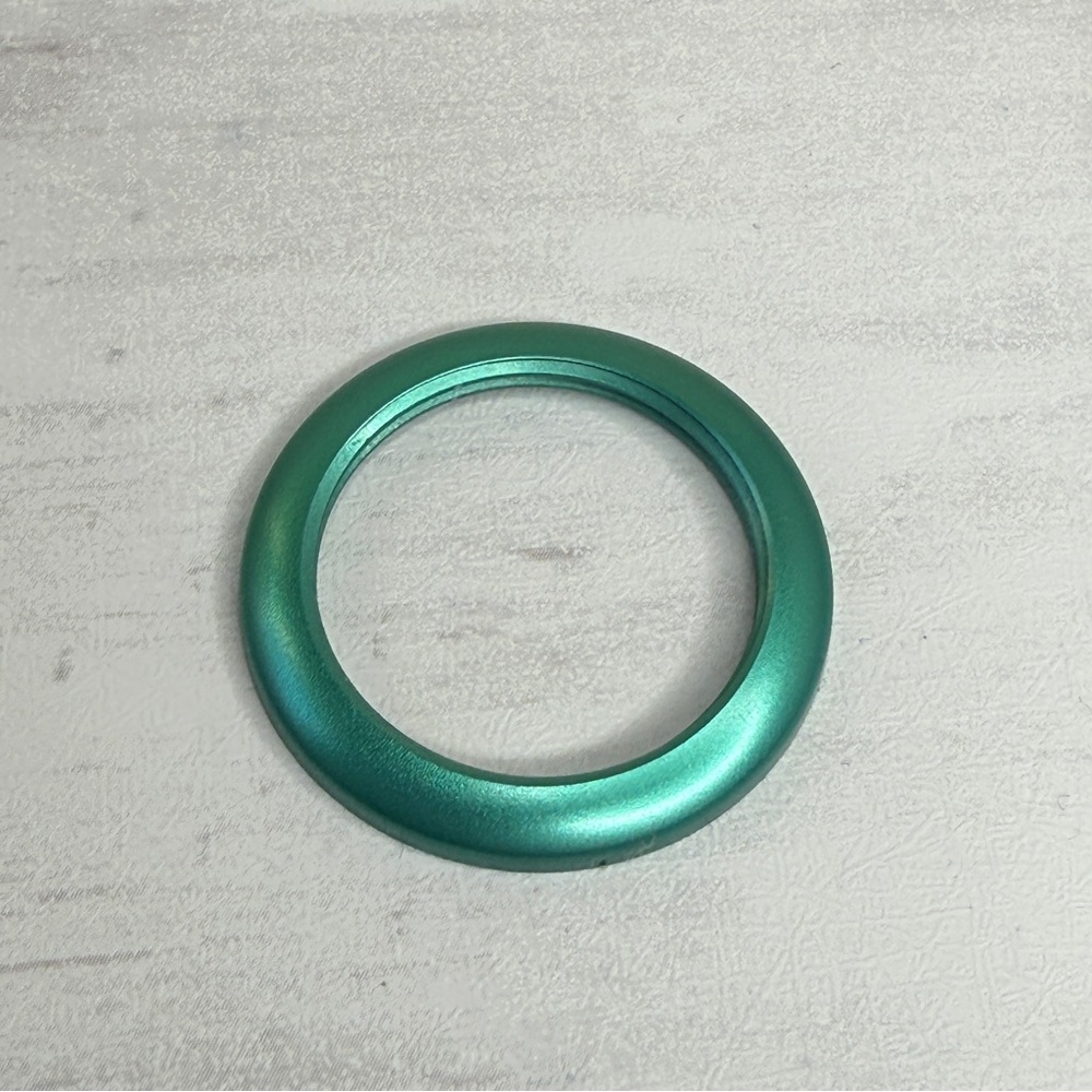 Green Gucci Change Bezel 11/12.2 Watch Metallic Bezel - ONLY BEZEL
